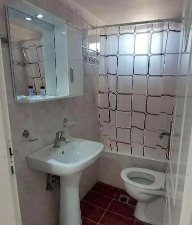 17 * Areopoli