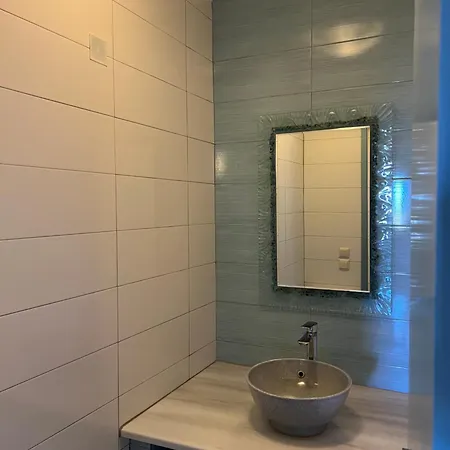 17 * アレオポリ